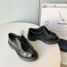 Prada Business Shoes